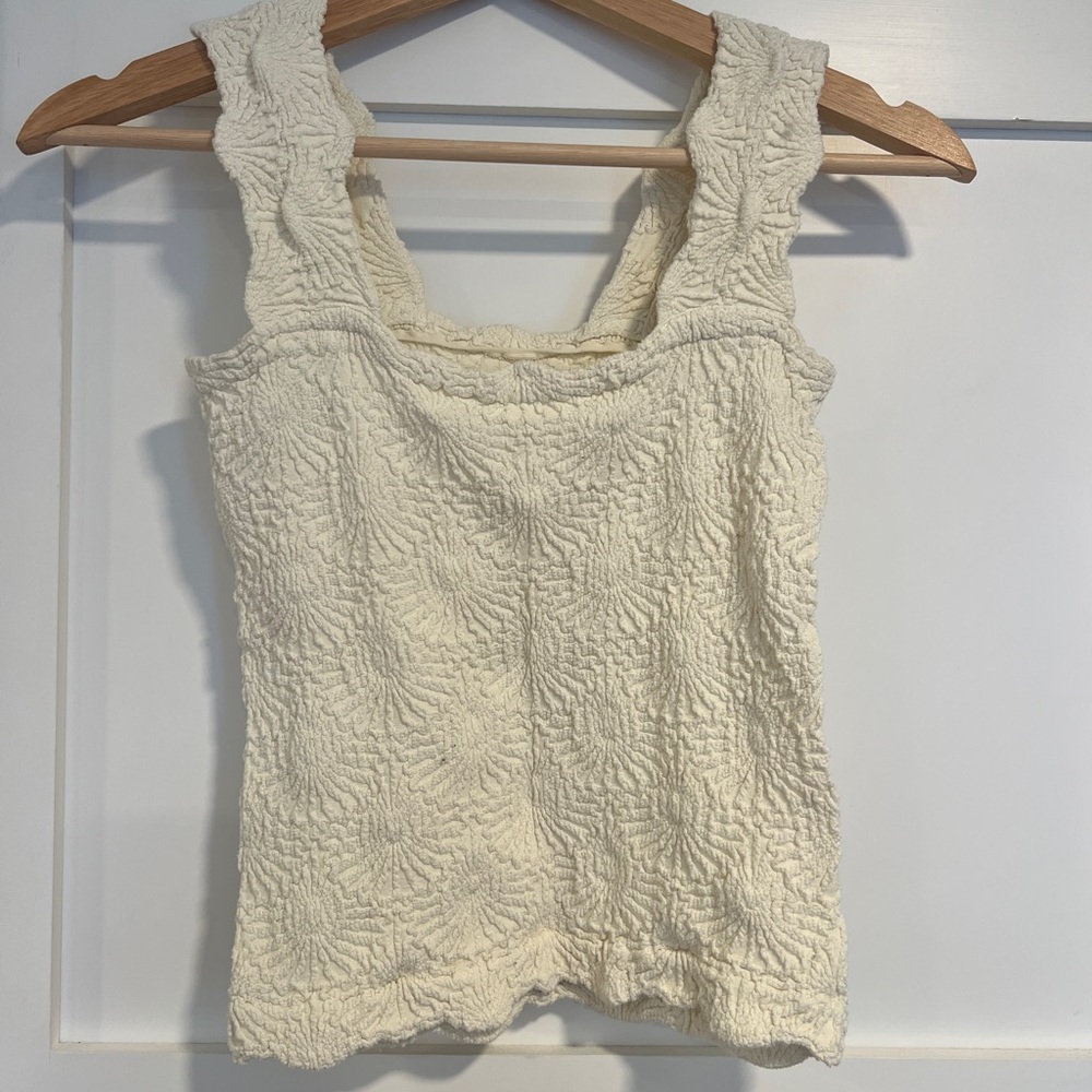 Textured Cream Sleeveless Top